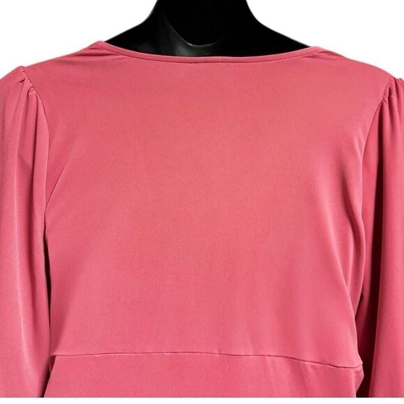 Torrid Berry Pink Studio Knit V-Neck Quarter Sleeve Shirred Top NWT - Picture 15 of 15